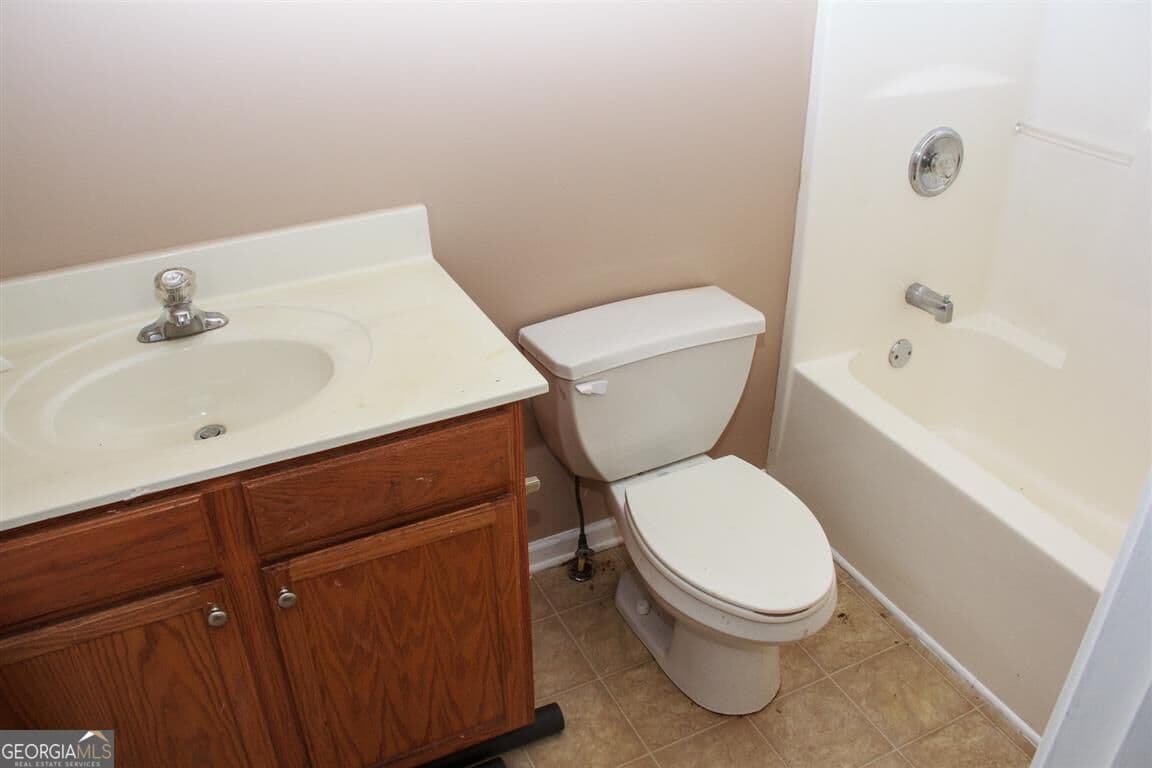 4 bedroom, 2 bathroom, 1,288 sq ft single family residence for sale at 1819 Willis Mill Road, Atlanta, GA 30311 — photo 8