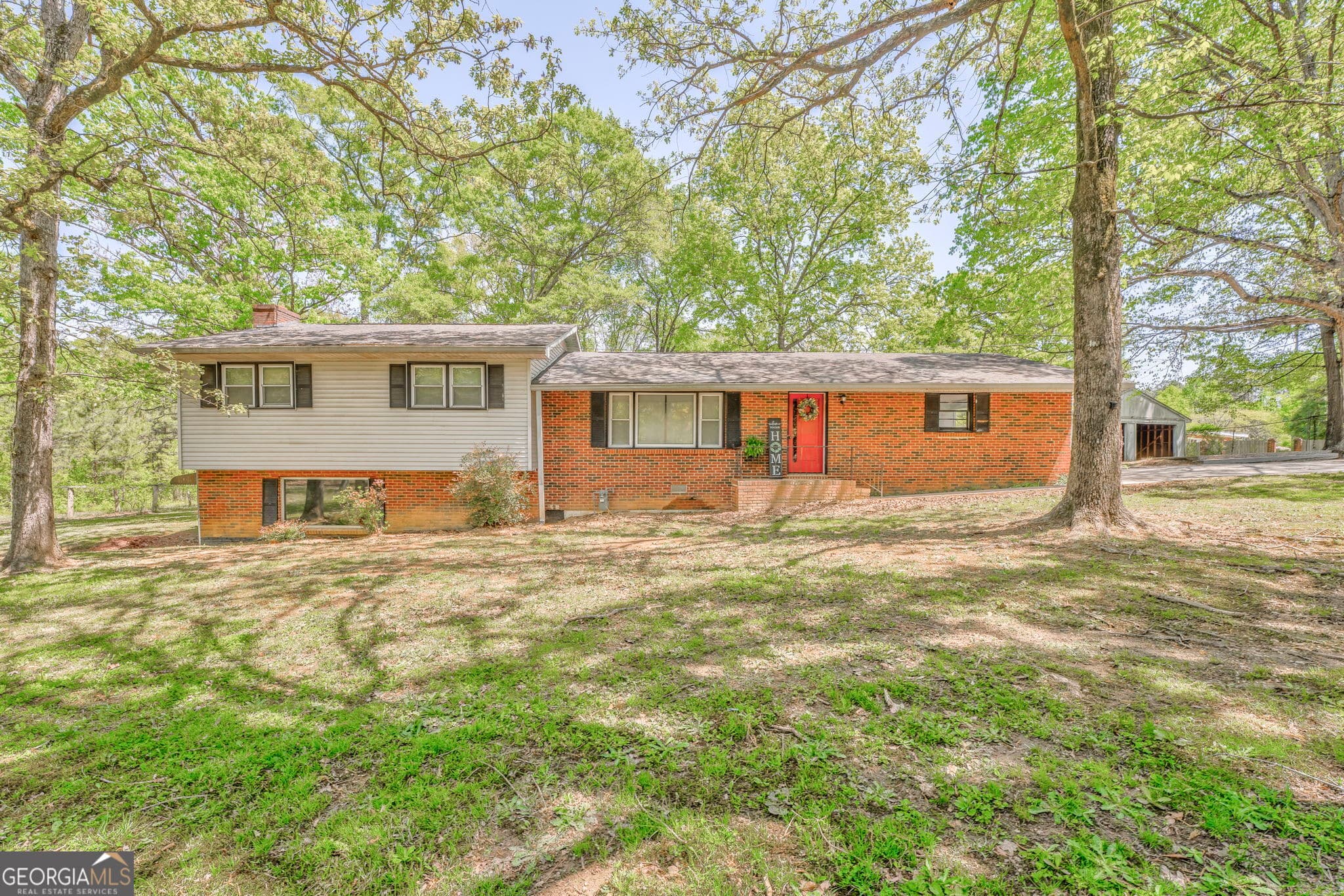 3 bedroom, 1.5 bathroom, 1,777 sq ft single family residence sold at 197 Oreburg Road, Rome, GA 30165