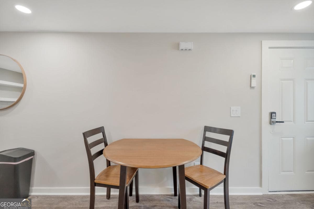 2 bedroom, 1 bathroom, 700 sq ft apartment for rent at 243 Georgia Avenue APT A, Bremen, GA 30110 for $2,600 a month — photo 3