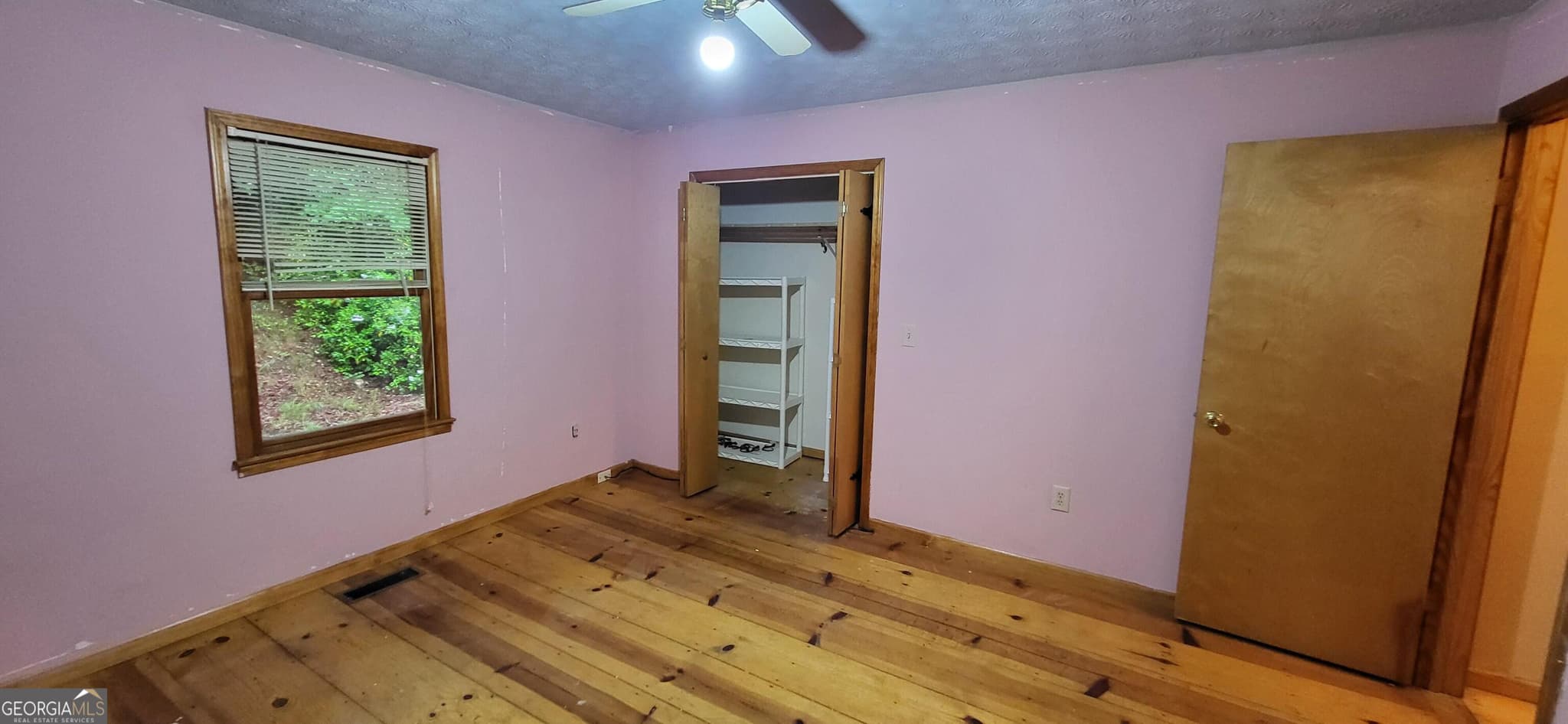 3 bedroom, 3 bathroom, 2,366 sq ft single family residence for sale at 278 N Lake Drive, Ellijay, GA 30536 — photo 5