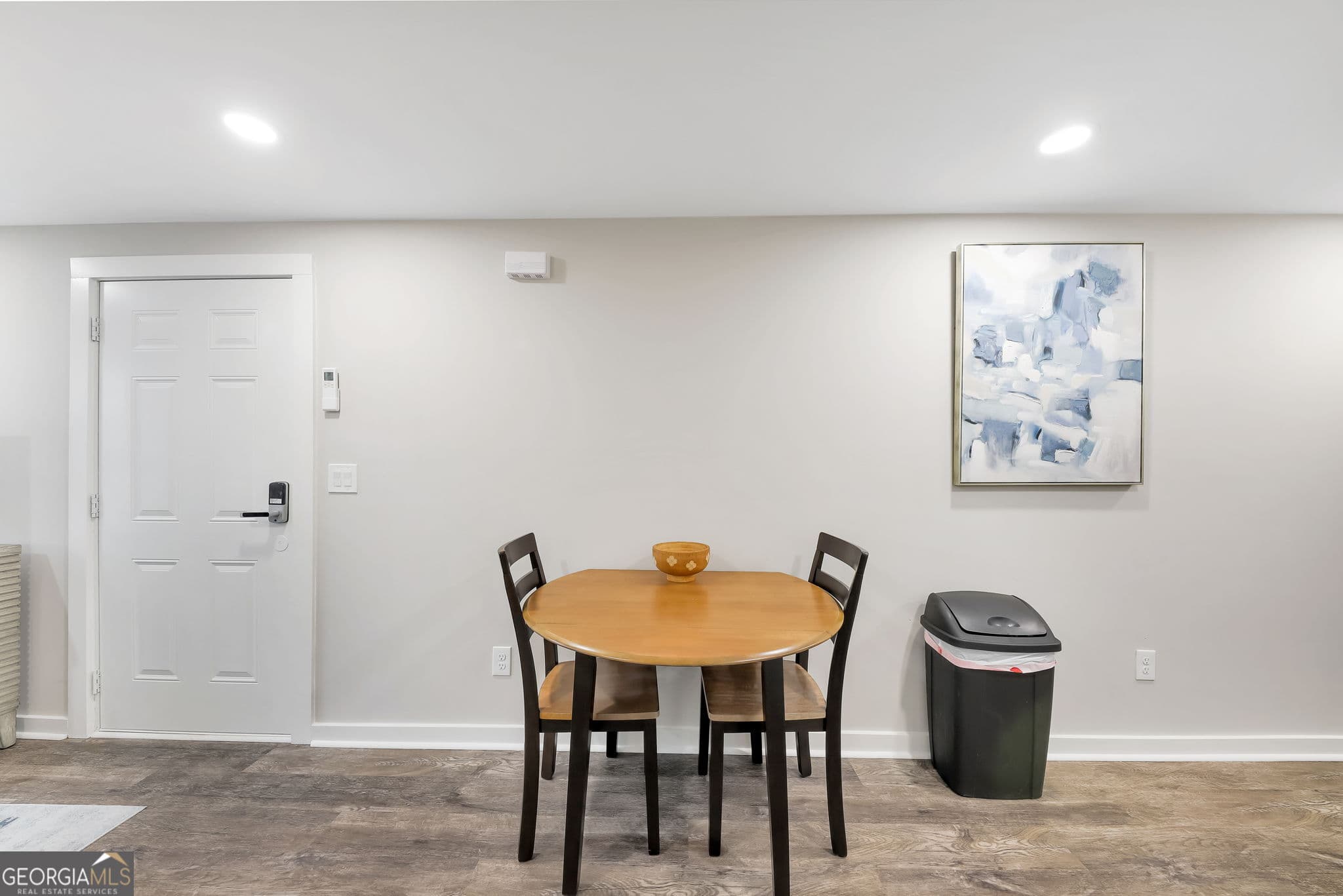 2 bedroom, 1 bathroom, 700 sq ft apartment for rent at 243 Georgia Avenue APT B, Bremen, GA 30110 for $2,600 a month — photo 6