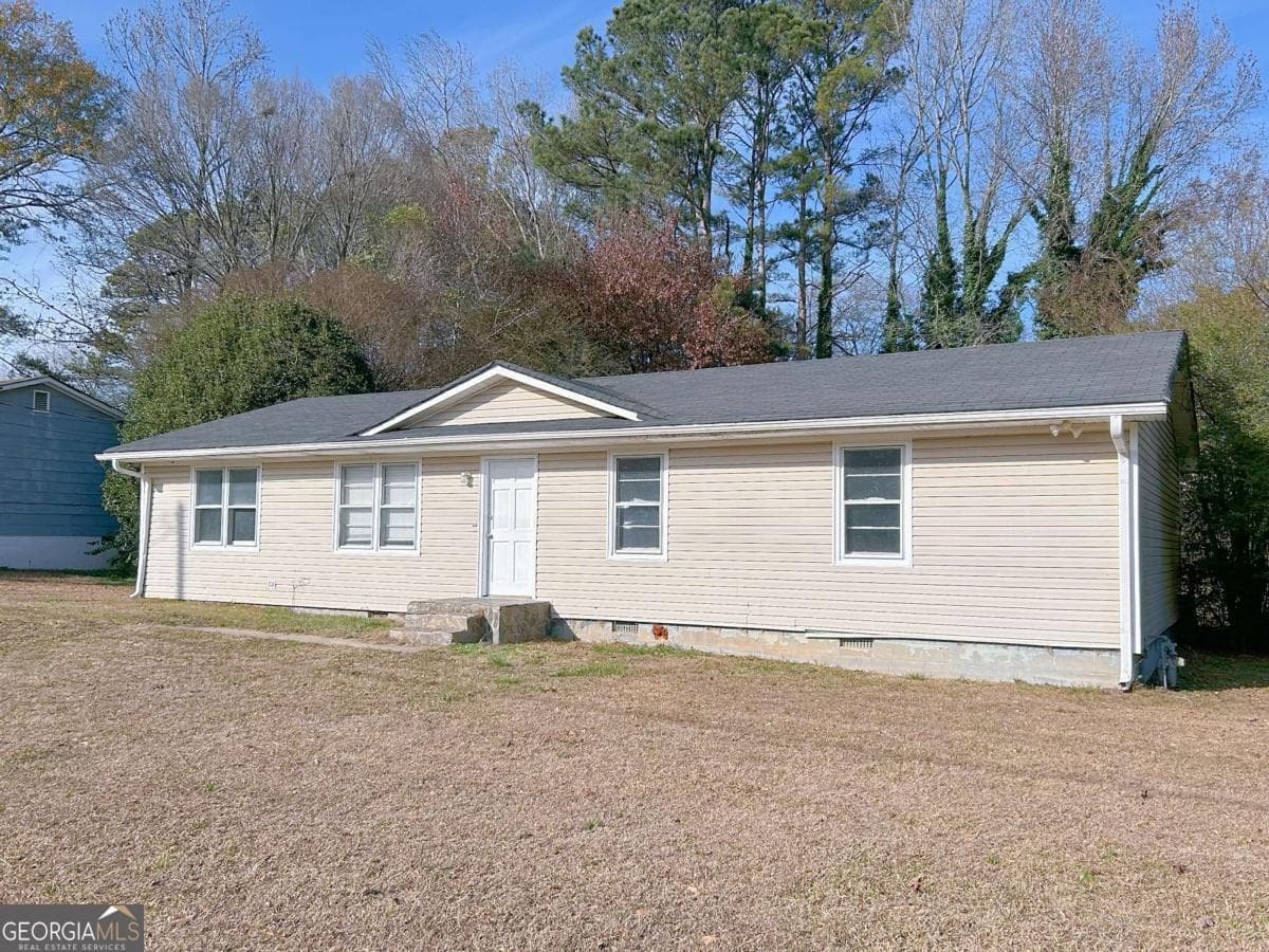 multi family for sale at 523 Vineyard Road, Griffin, GA 30223 — photo 3