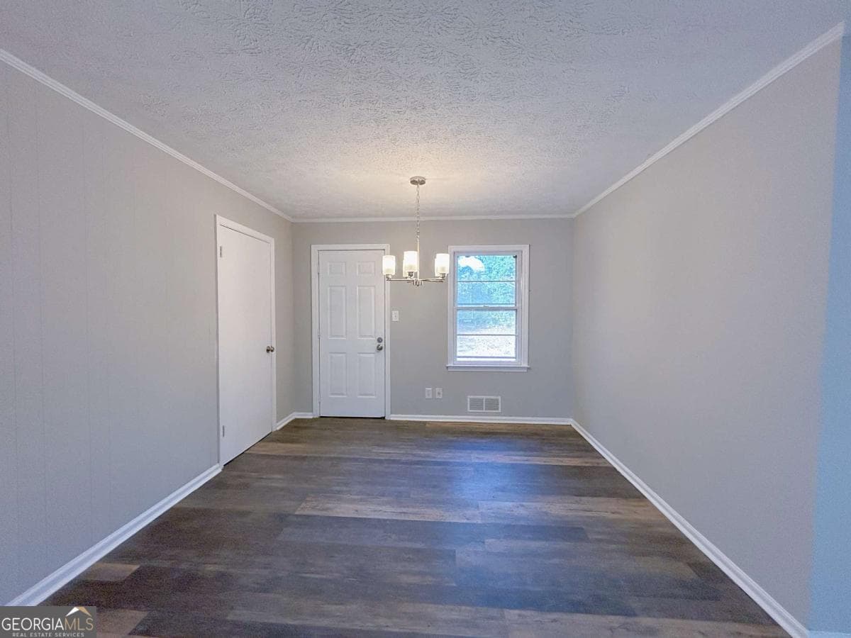 multi family for sale at 523 Vineyard Road, Griffin, GA 30223 — photo 5