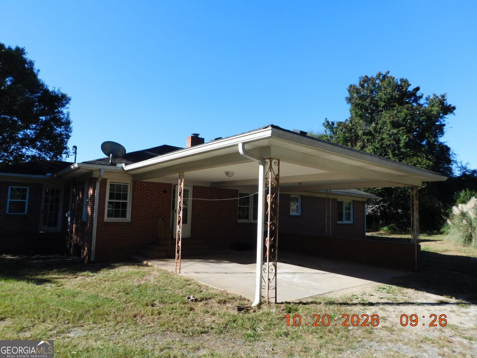 3 bedroom, 2 bathroom, 1,880 sq ft single family residence for sale at 3020 Crest Hwy, Thomaston, GA 30286 — photo 5