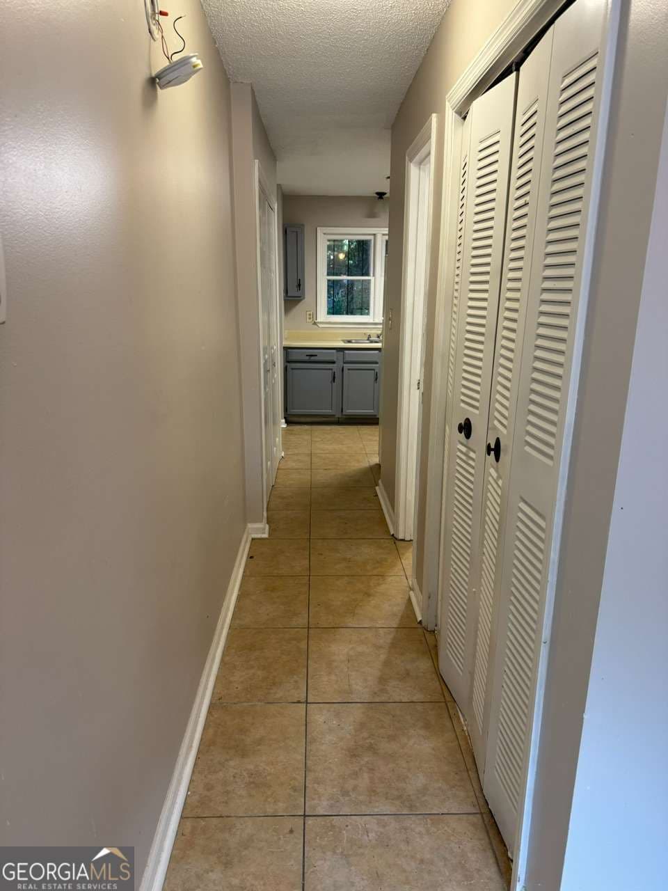 2 bedroom, 2.5 bathroom, 1,390 sq ft townhouse for sale at 4807 Hairston Place, Stone Mountain, GA 30088 — photo 7