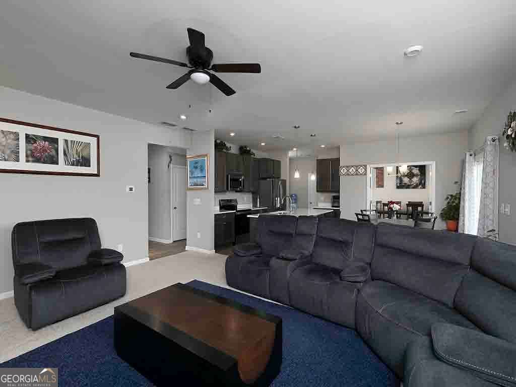 5 bedroom, 3 bathroom, 2,793 sq ft single family residence for sale at 208 Sage Woods Way, Dallas, GA 30132 — photo 8