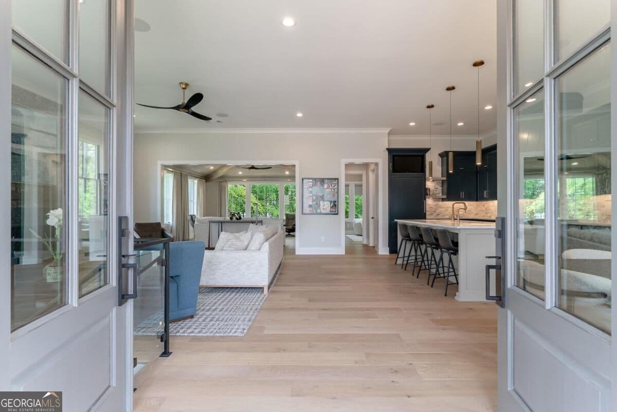 4 bedroom, 4.5 bathroom, 3,592 sq ft single family residence for sale at 1101 Longview Commons, Greensboro, GA 30642 — photo 7