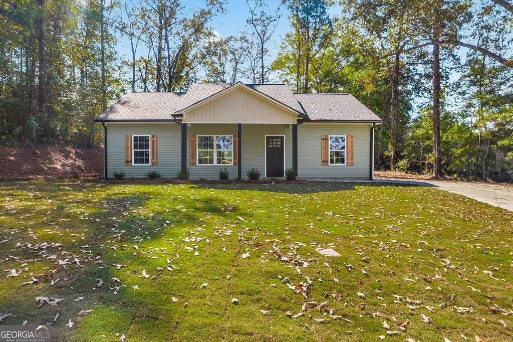 3 bedroom, 2 bathroom, 1,320 sq ft single family residence for sale at 652 Harris Circle, Cedartown, GA 30125 — photo 5