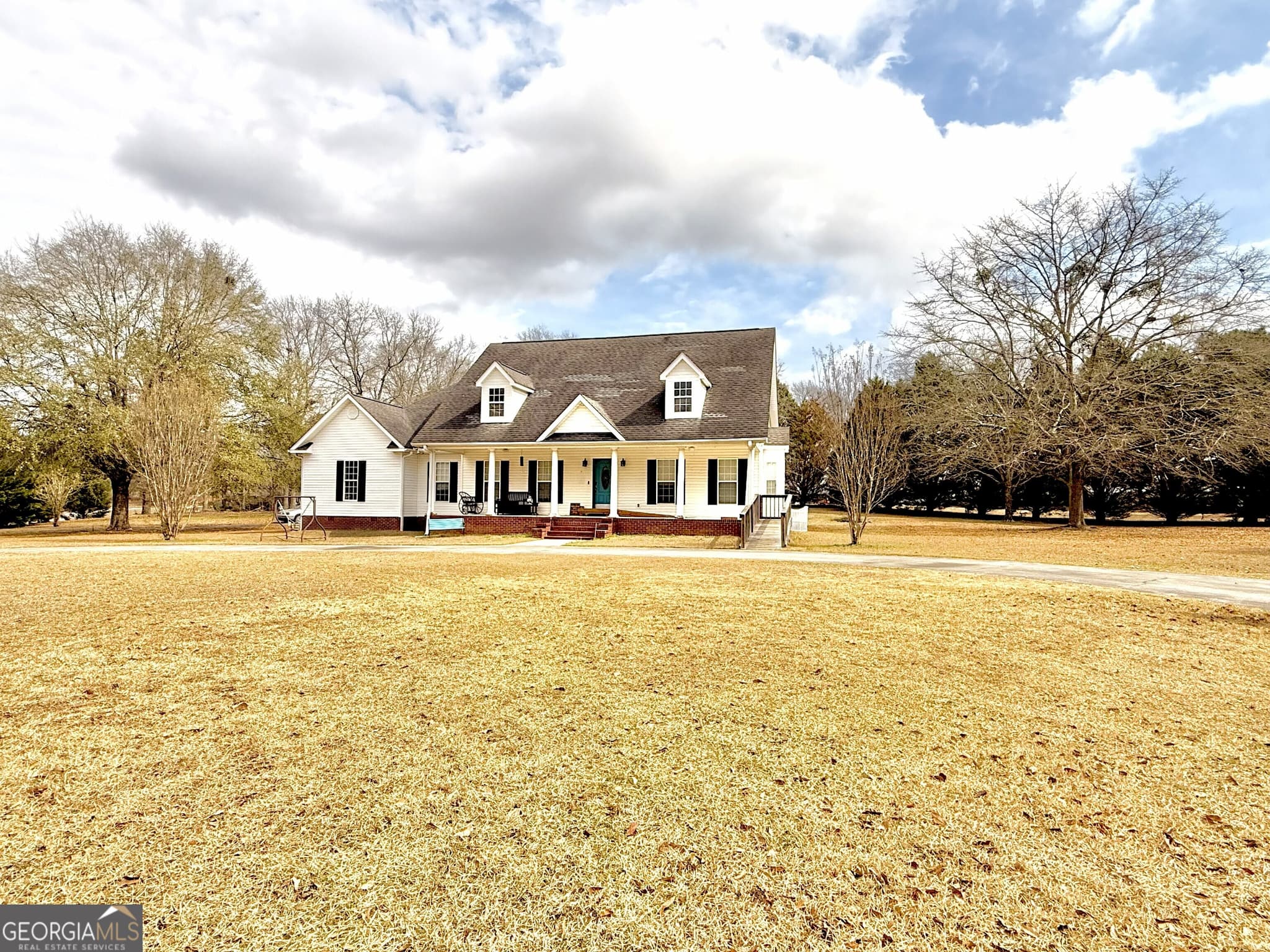 4 bedroom, 3.5 bathroom, 3,305 sq ft single family residence for sale at 1142 Mulberry Place, Dudley, GA 31022 — photo 2