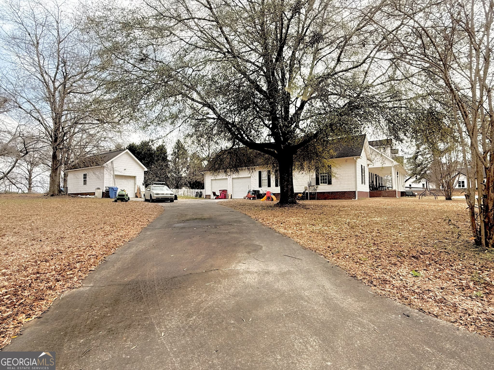 4 bedroom, 3.5 bathroom, 3,305 sq ft single family residence for sale at 1142 Mulberry Place, Dudley, GA 31022 — photo 6