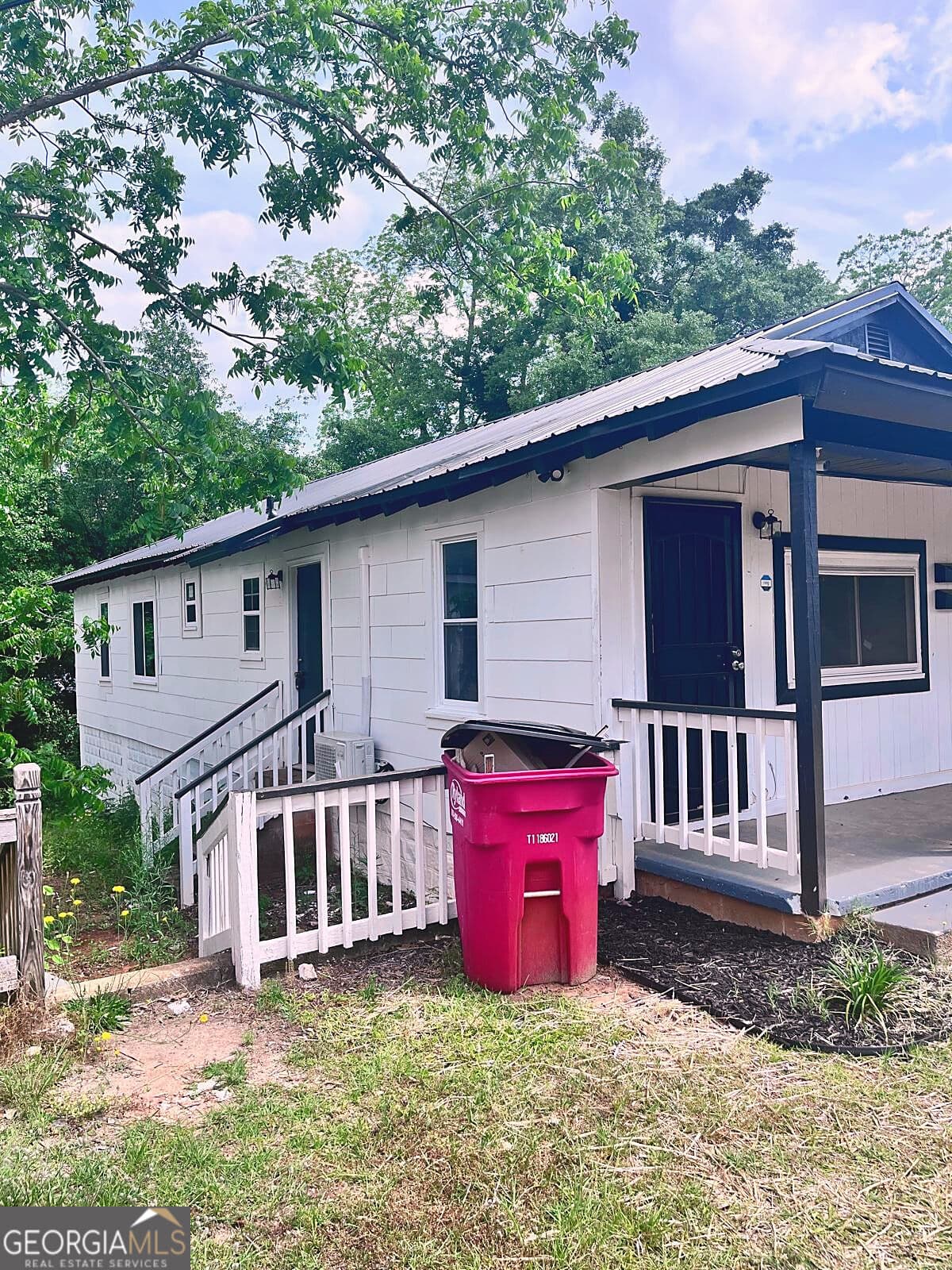multi family,duplex for sale at 364 Woolfolk Street, Macon, GA 31217 — photo 4