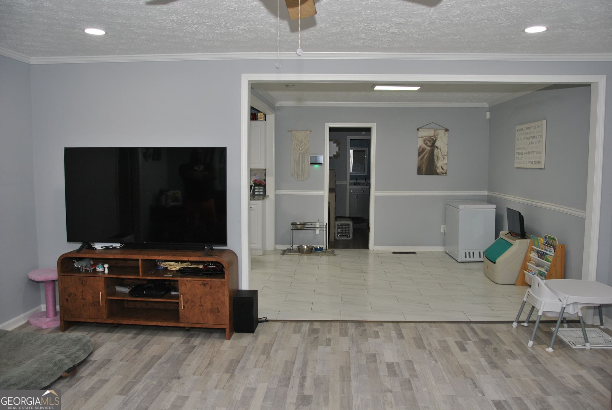 3 bedroom, 2 bathroom, 1,520 sq ft single family residence for sale at 579 Lynmore Avenue, Macon, GA 31206 — photo 6