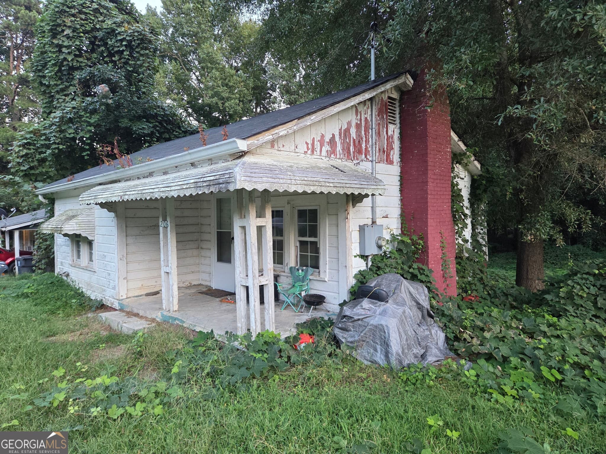 2 bedroom, 1 bathroom, 796 sq ft single family residence for sale at 206 Edwards Street, Bremen, GA 30110 — photo 2