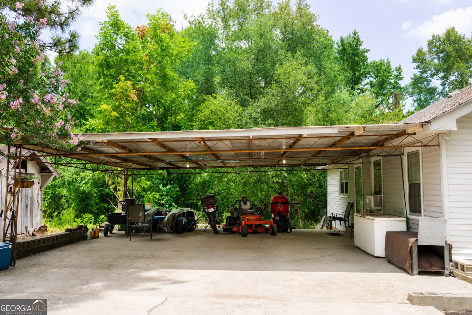3 bedroom, 2 bathroom, 1,602 sq ft single family residence for sale at 348 Americus Highway, Butler, GA 31006 — photo 4