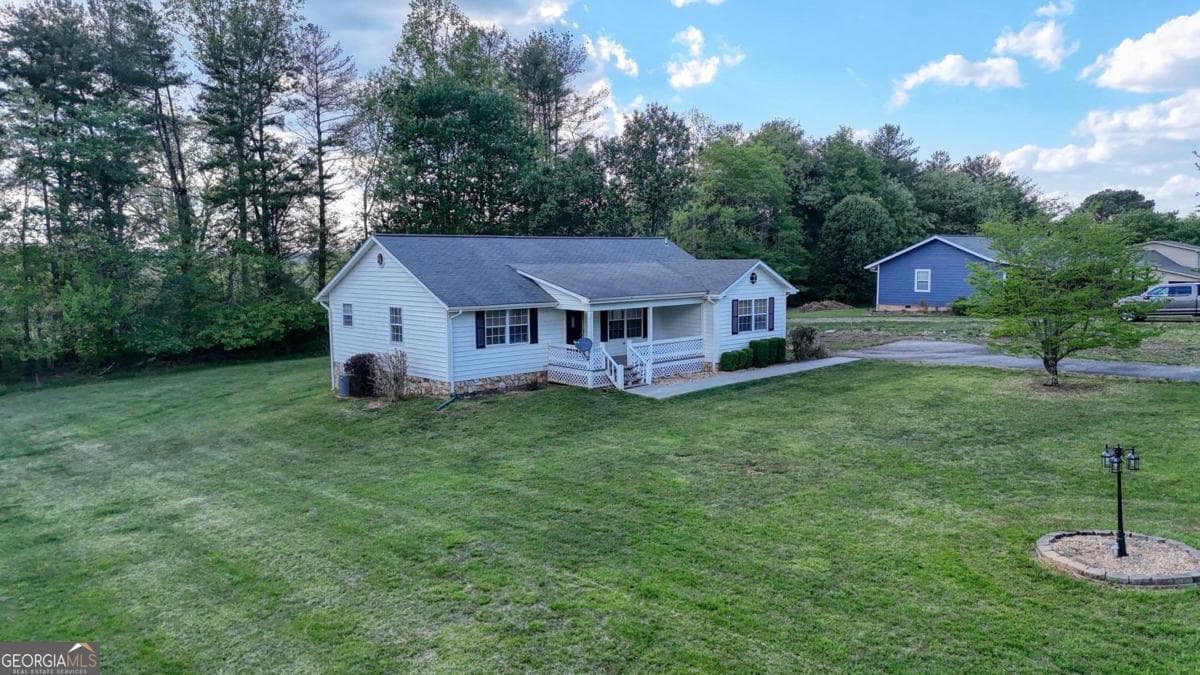 3 bedroom, 2 bathroom, 1,484 sq ft single family residence for sale at 1013 Bradley Road 4, Blairsville, GA 30512 — photo 8