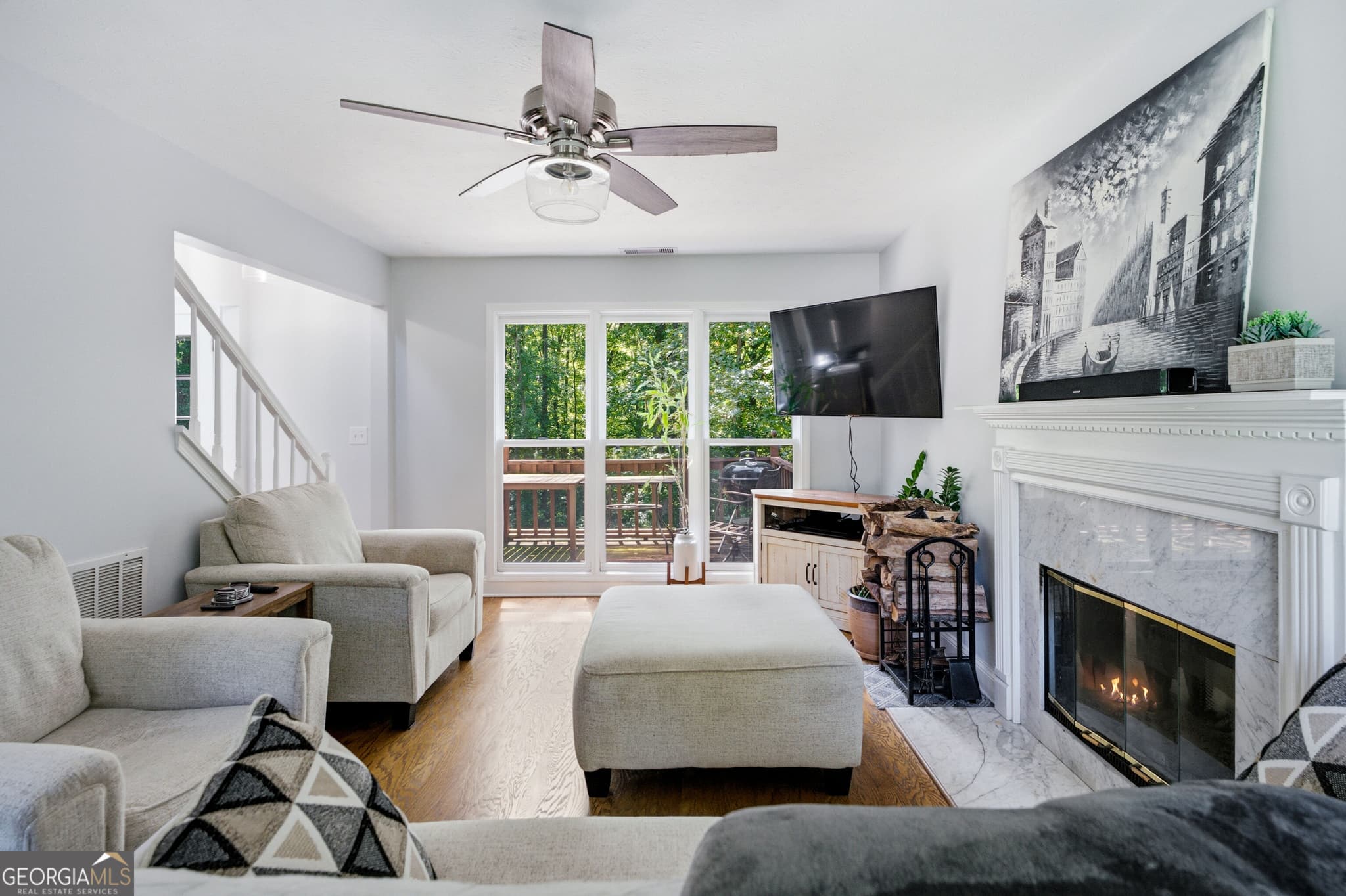 3 bedroom, 2.5 bathroom, 1,344 sq ft single family residence for sale at 1640 Riverview Court, Auburn, GA 30011 — photo 6