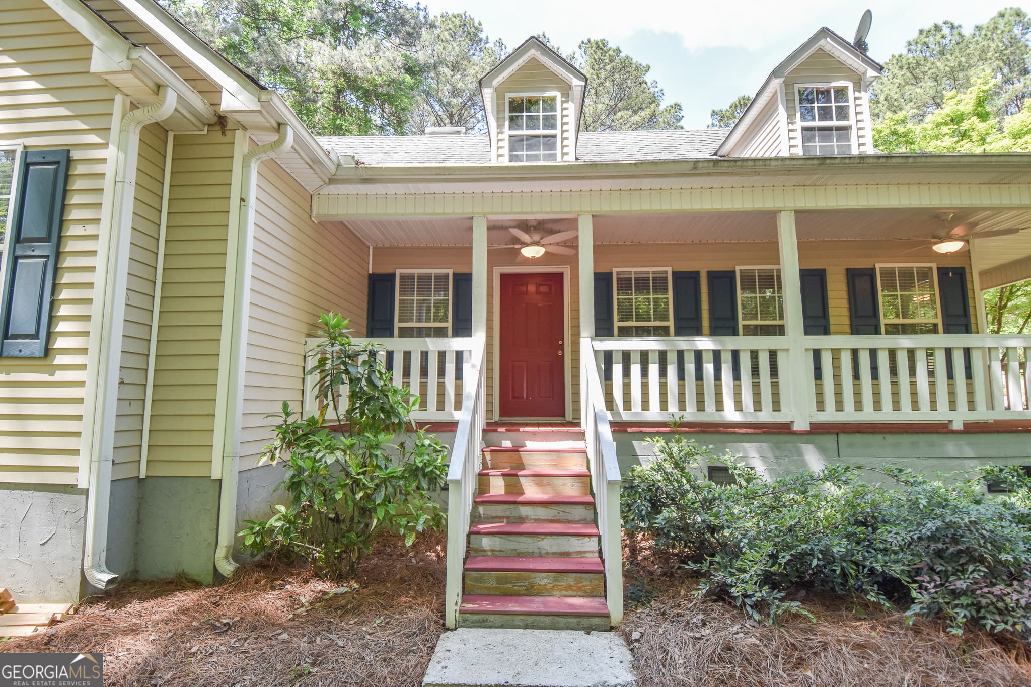 4 bedroom, 3 bathroom, 2,378 sq ft single family residence for sale at 75 Katies Court, Meansville, GA 30256 — photo 9