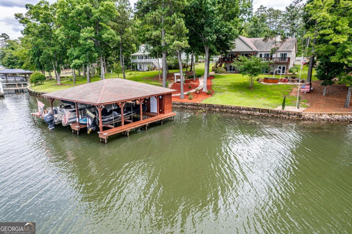 3 bedroom, 3 bathroom, 3,019 sq ft single family residence under contract at 3690 Lakecrest Drive, Sparta, GA 31087