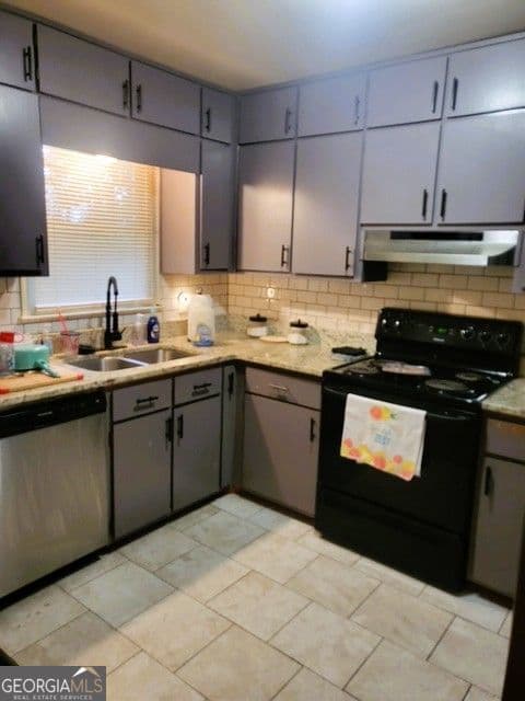 2 bedroom, 2 bathroom, 1,200 sq ft single family residence for sale at 4480 Wood Hollow Court, Douglasville, GA 30134 — photo 4