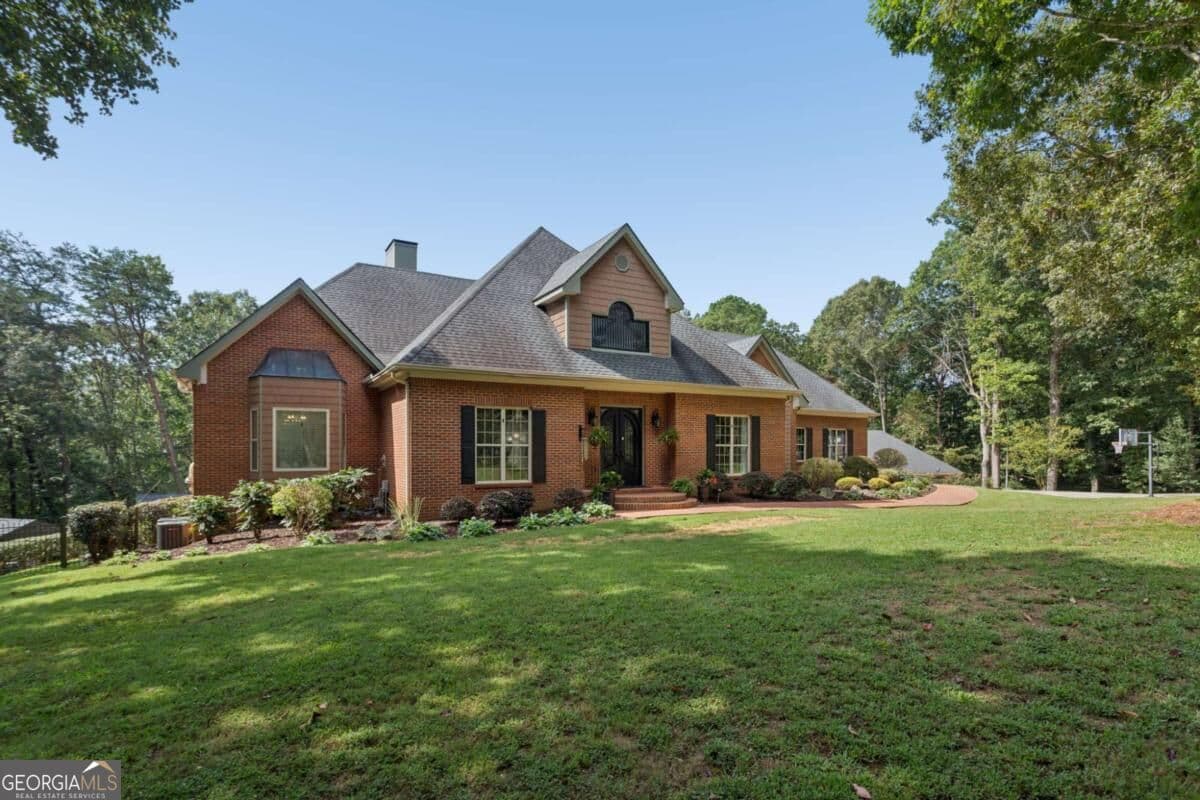 5 bedroom, 5.5 bathroom, 6,617 sq ft single family residence for sale at 335 Old Tails Creek Road, Ellijay, GA 30540 — photo 6