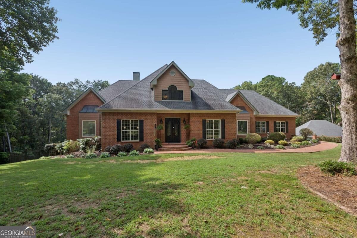 5 bedroom, 5.5 bathroom, 6,617 sq ft single family residence for sale at 335 Old Tails Creek Road, Ellijay, GA 30540 — photo 4