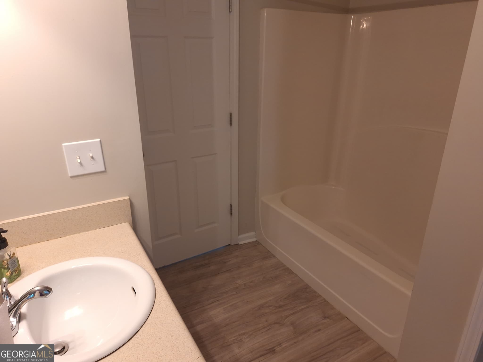 3 bedroom, 2 bathroom, 1,176 sq ft single family residence for sale at 229 Merritts Avenue, Cedartown, GA 30125 — photo 6