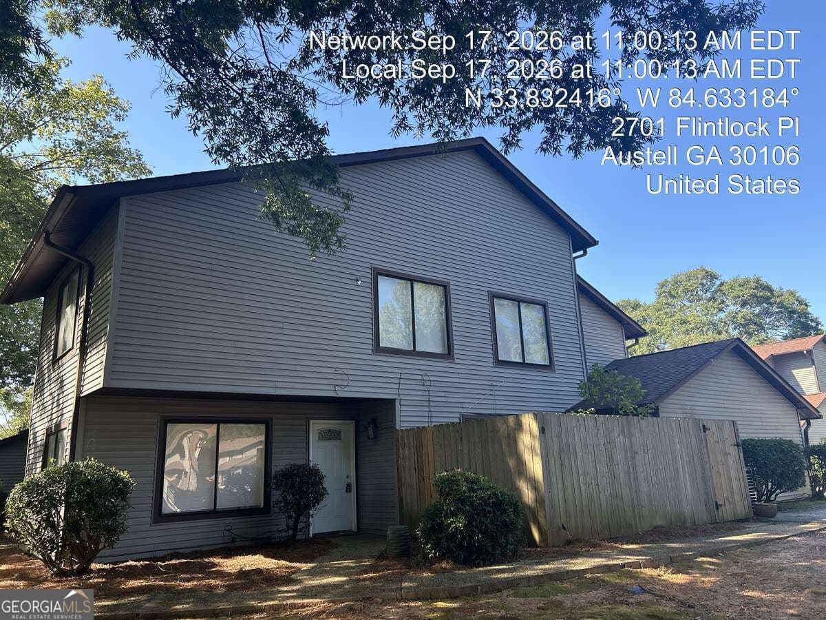 4 bedroom, 2.5 bathroom, 1,530 sq ft condominium for sale at 2701 Flintlock Place, Austell, GA 30106 — photo 1 of 15