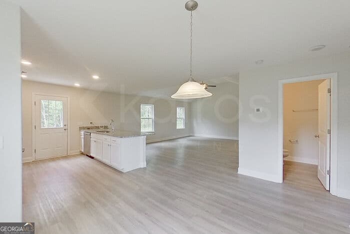 3 bedroom, 2 bathroom, 1,498 sq ft single family residence for rent at 223 Western Red Cedar Drive, Springfield, GA 31329 for $1,925 a month — photo 9