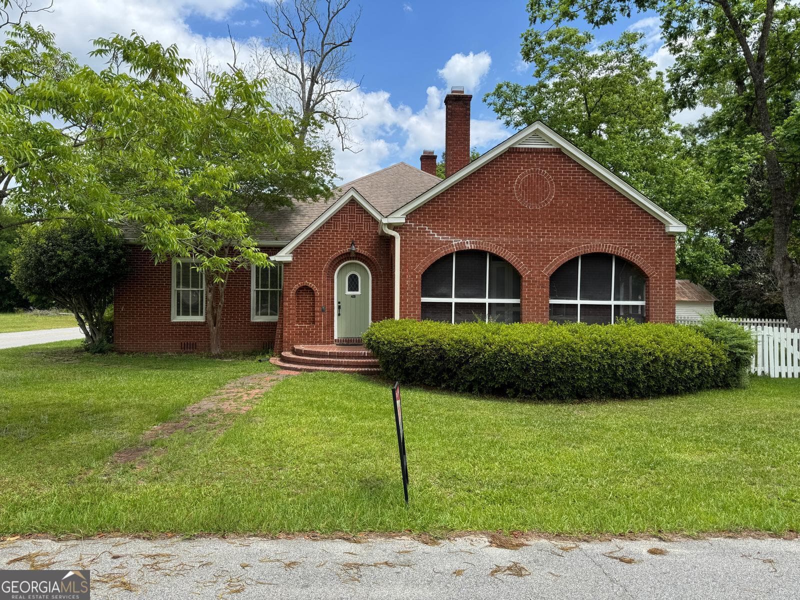 3 bedroom, 3 bathroom, 2,967 sq ft single family residence sold at 405 S Kennedy Street, Metter, GA 30439
