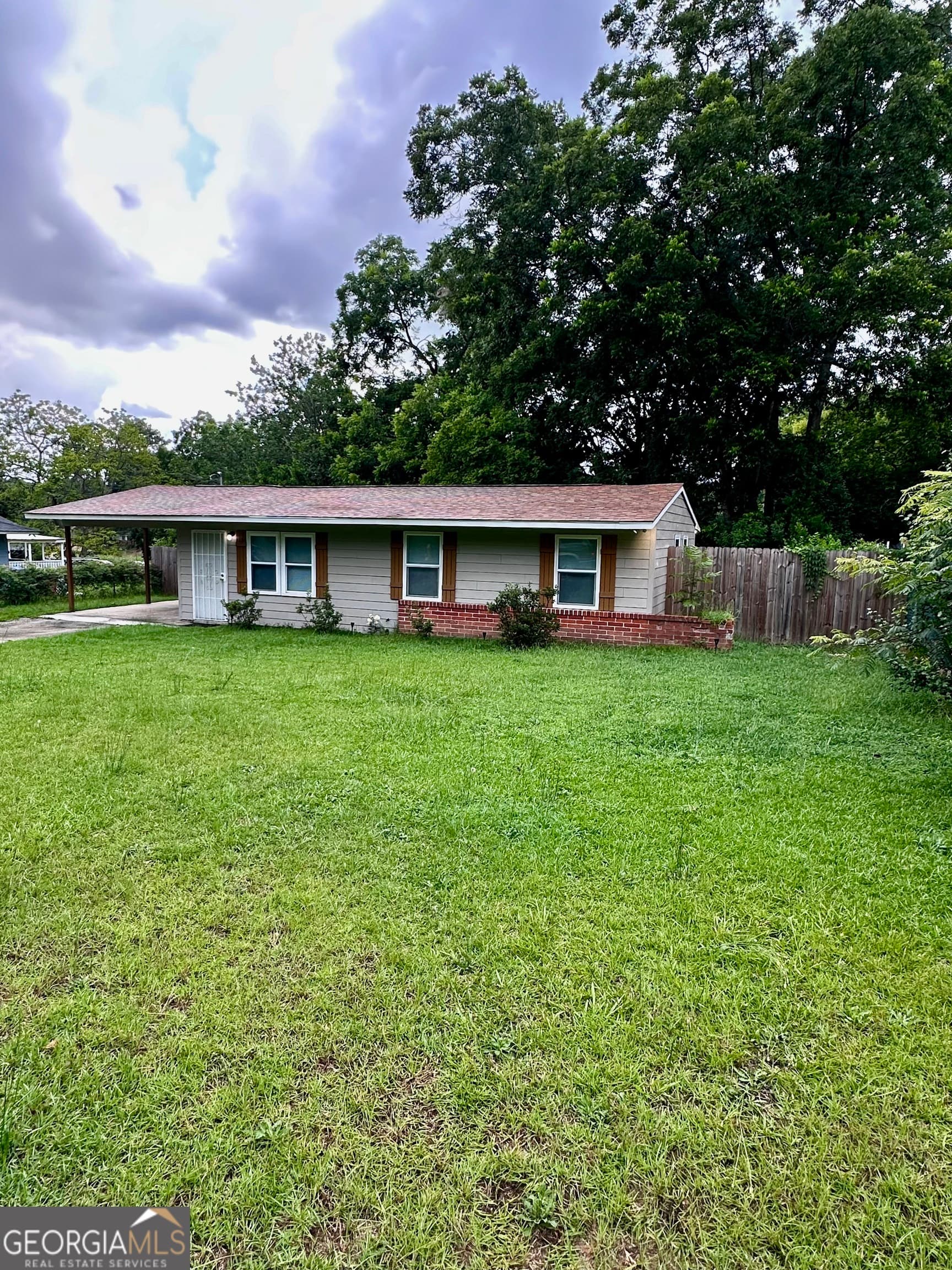 3 bedroom, 1 bathroom, 792 sq ft single family residence for sale at 4315 Elkan Avenue, Macon, GA 31206 — photo 3