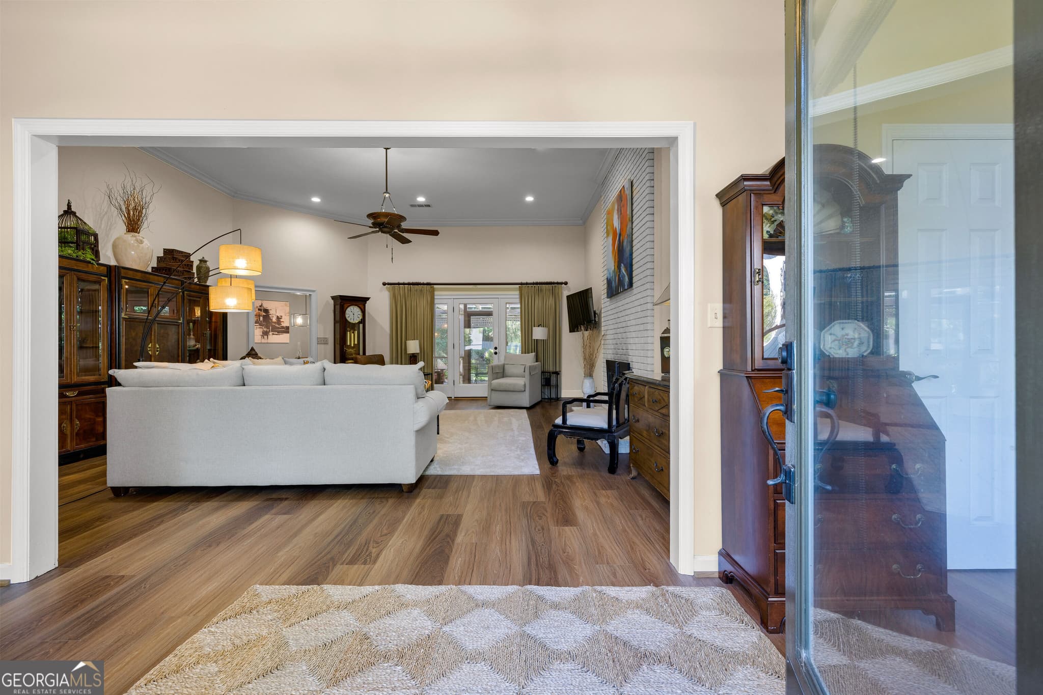 4 bedroom, 2.5 bathroom, 2,832 sq ft single family residence for sale at 216 Ashford Circle, Lagrange, GA 30240 — photo 4