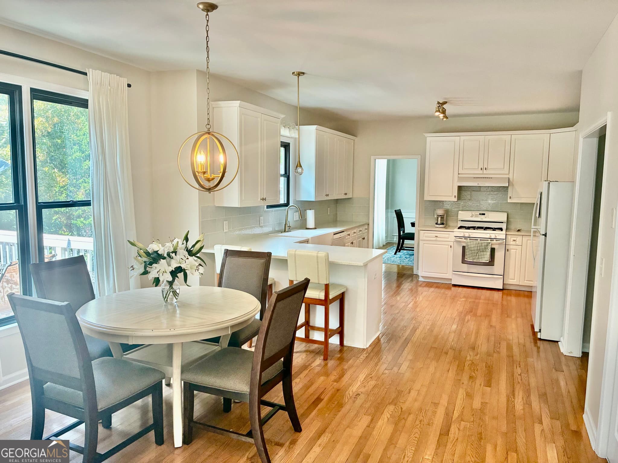 5 bedroom, 3.5 bathroom, 3,622 sq ft single family residence for sale at 2783 Achillea Way, Marietta, GA 30064 — photo 2