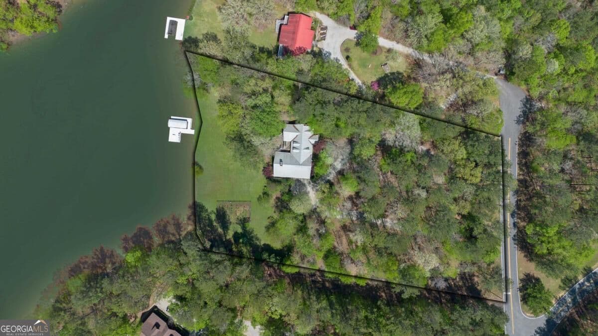 2 bedroom, 3 bathroom, 3,400 sq ft single family residence for sale at 1320 Tal Lewis Road, White Plains, GA 30678 — photo 2