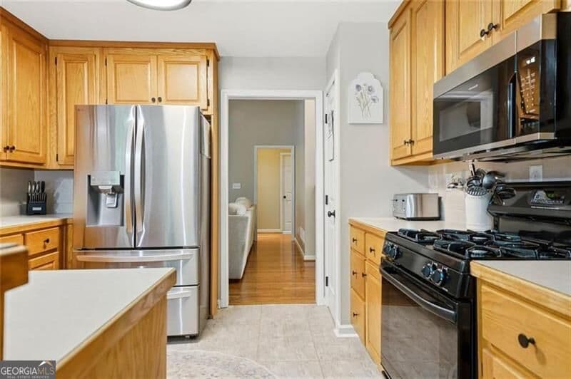 4 bedroom, 3 bathroom, 1,732 sq ft single family residence for sale at 285 Hidden Branches Trail, Canton, GA 30115 — photo 10