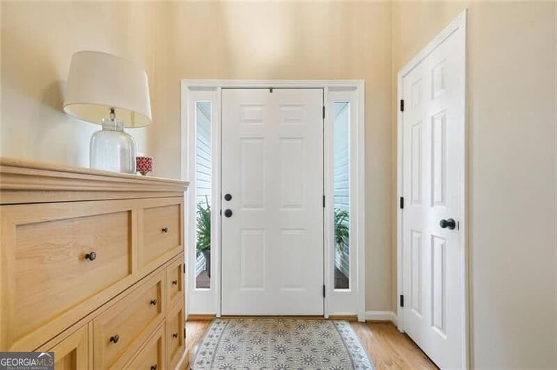 4 bedroom, 3 bathroom, 1,732 sq ft single family residence for sale at 285 Hidden Branches Trail, Canton, GA 30115 — photo 4