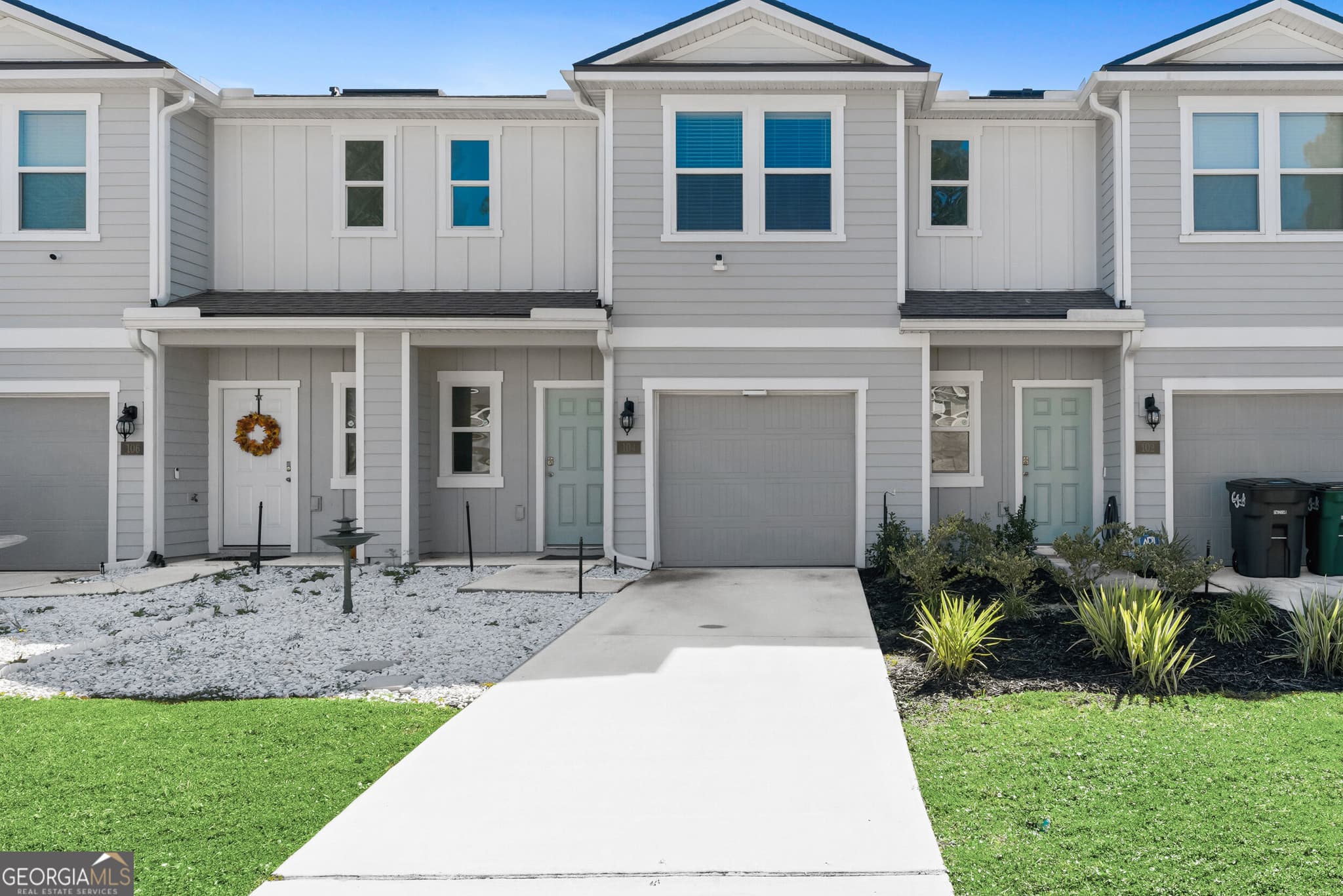 3 bedroom, 2.5 bathroom single family residence for sale at 104 Deep Bay Circle, Saint Marys, GA 31558