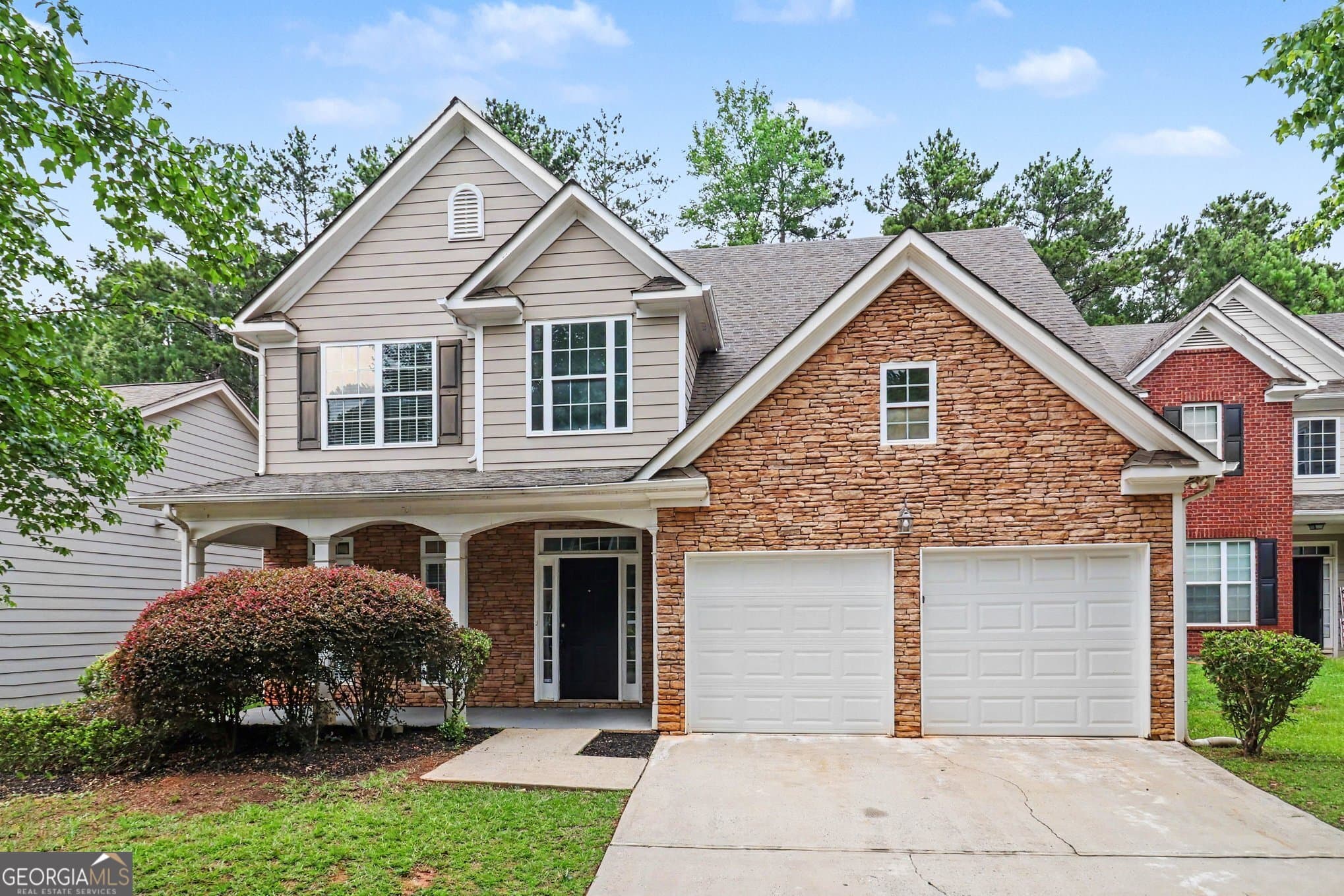 4 bedroom, 2.5 bathroom, 2,189 sq ft single family residence for sale at 107 Shadow Creek Court, Fairburn, GA 30213