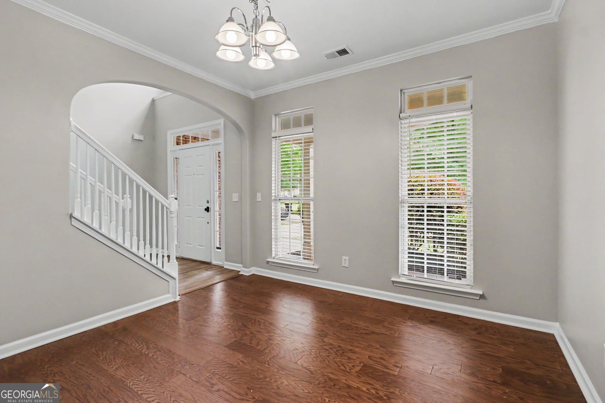4 bedroom, 2.5 bathroom, 2,189 sq ft single family residence for sale at 107 Shadow Creek Court, Fairburn, GA 30213 — photo 8