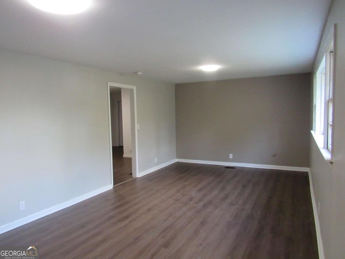 3 bedroom, 1 bathroom, 1,152 sq ft single family residence for rent at 1616 Mathis Circle, Macon, GA 31206 for $1,200 a month — photo 10