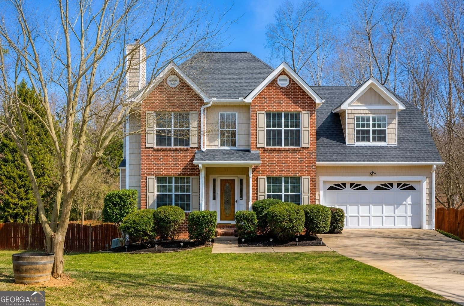 4 bedroom, 2.5 bathroom, 1,902 sq ft single family residence sold at 366 River Point Drive, Mcdonough, GA 30252