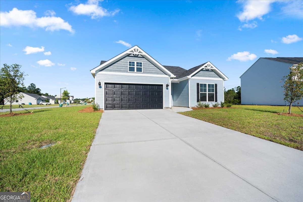 4 bedroom, 2 bathroom, 1,672 sq ft single family residence for sale at 98 Susan Drive, Rincon, GA 31326 — photo 3