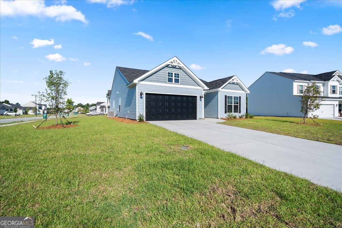 4 bedroom, 2 bathroom, 1,672 sq ft single family residence for sale at 98 Susan Drive, Rincon, GA 31326 — photo 4
