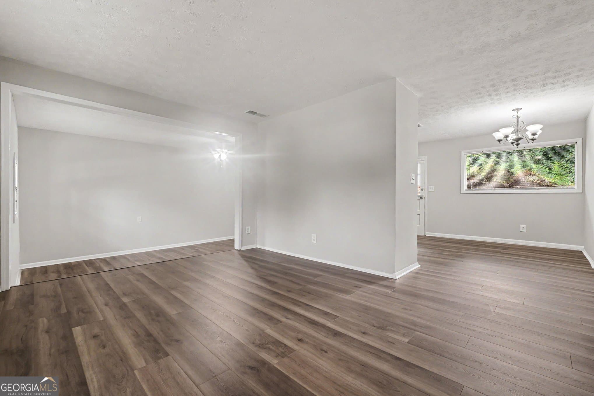3 bedroom, 2 bathroom, 1,314 sq ft single family residence for rent at 1315 Pineglen Drive, Riverdale, GA 30296 for $1,850 a month — photo 6
