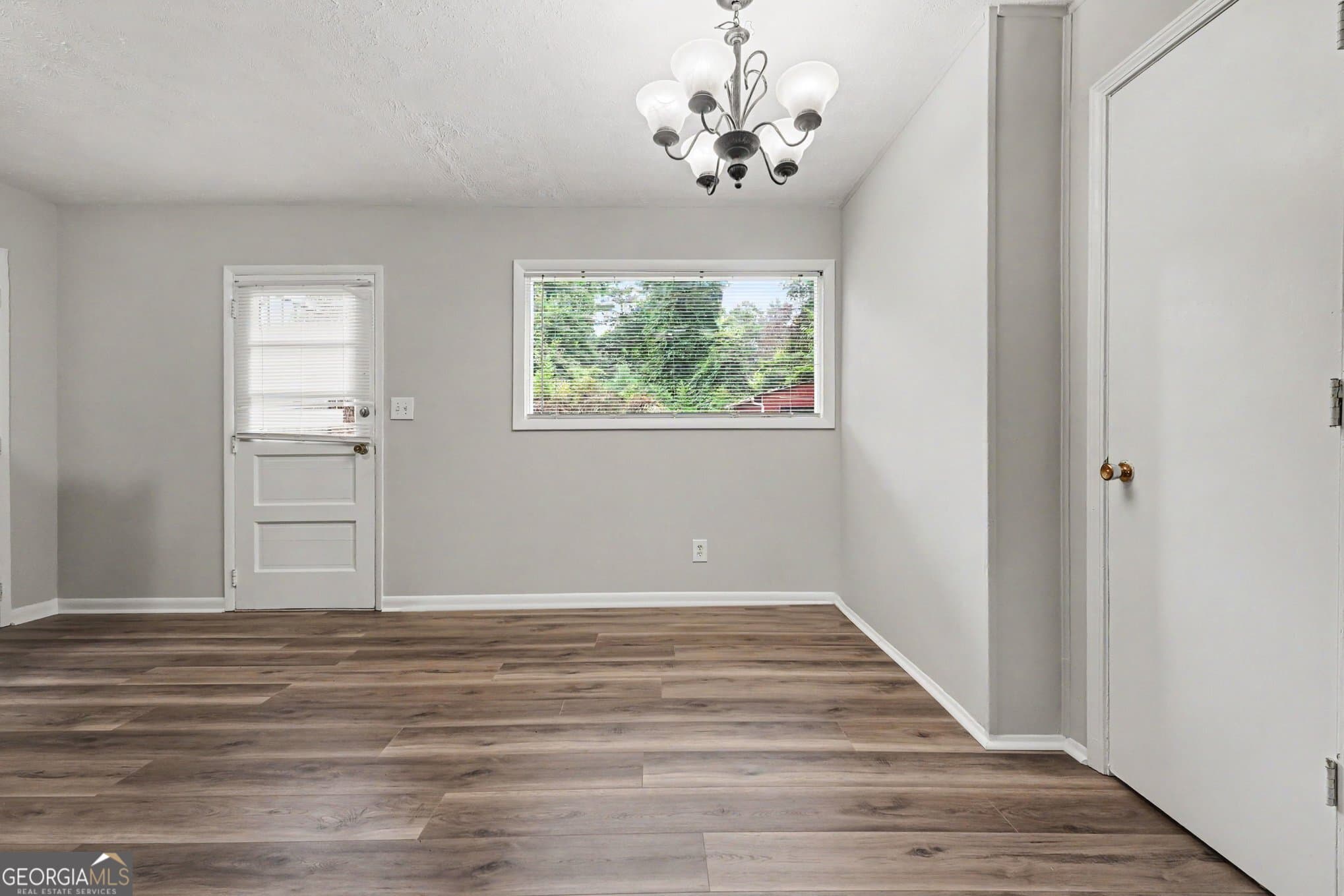3 bedroom, 2 bathroom, 1,314 sq ft single family residence for rent at 1315 Pineglen Drive, Riverdale, GA 30296 for $1,850 a month — photo 7