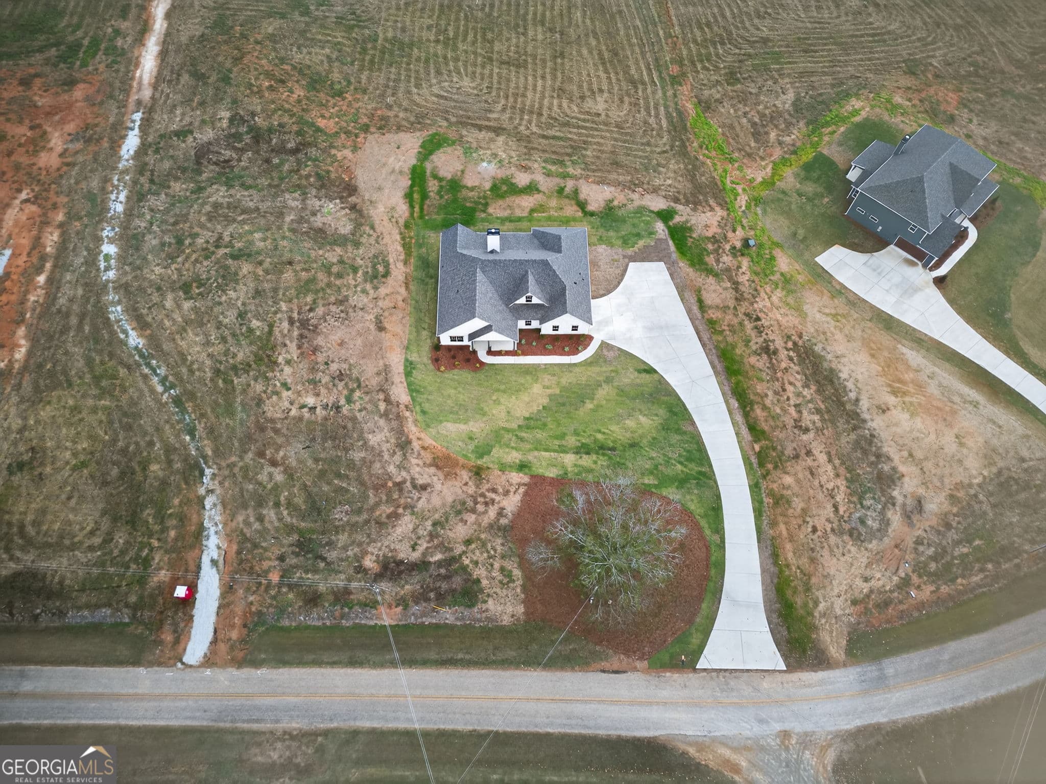 5 bedroom, 4 bathroom, 2,841 sq ft single family residence for sale at 359 Gray Road, Roopville, GA 30170 — photo 8