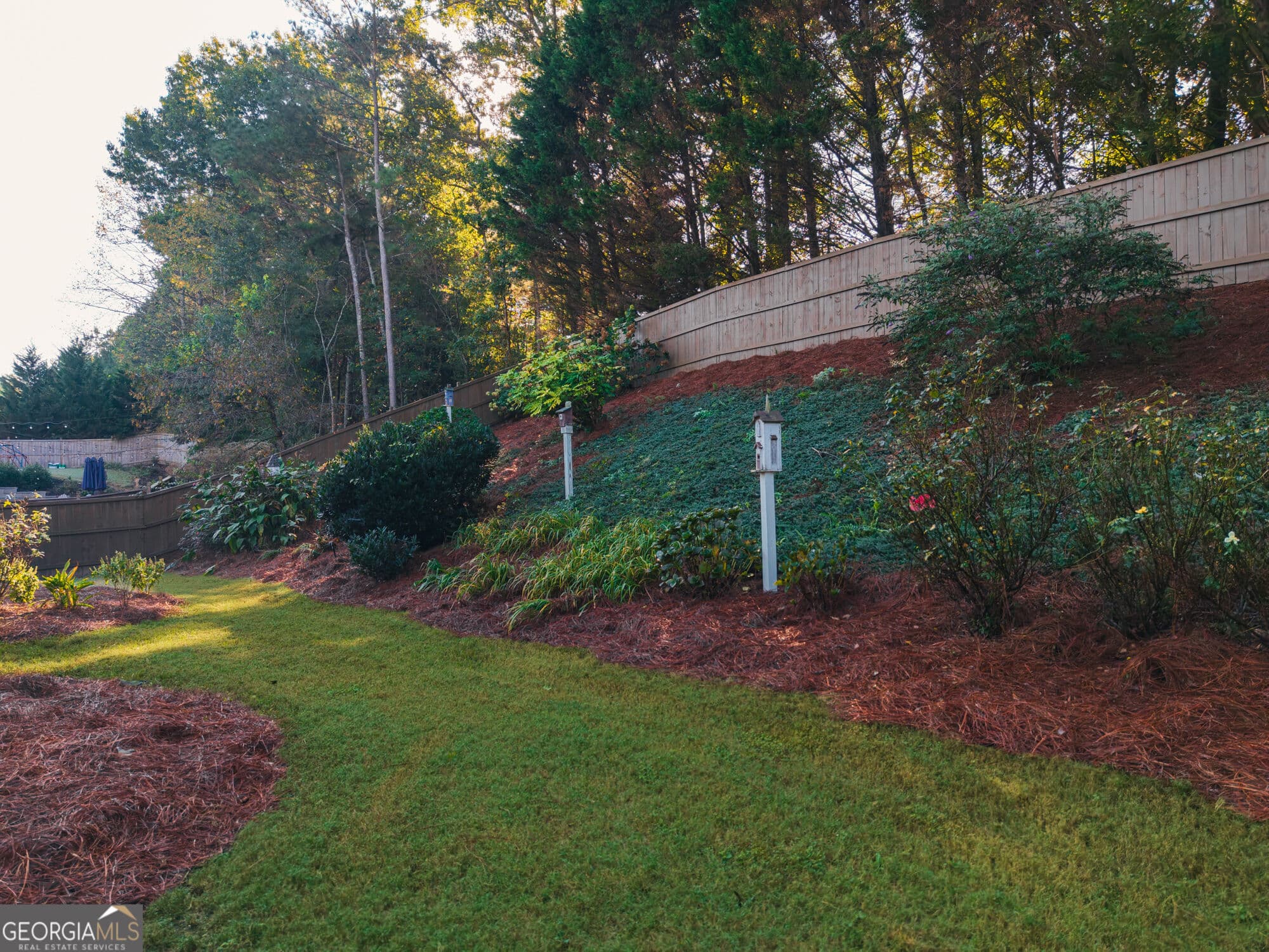4 bedroom, 3.5 bathroom, 4,051 sq ft single family residence for sale at 319 River Green Avenue, Canton, GA 30114 — photo 6