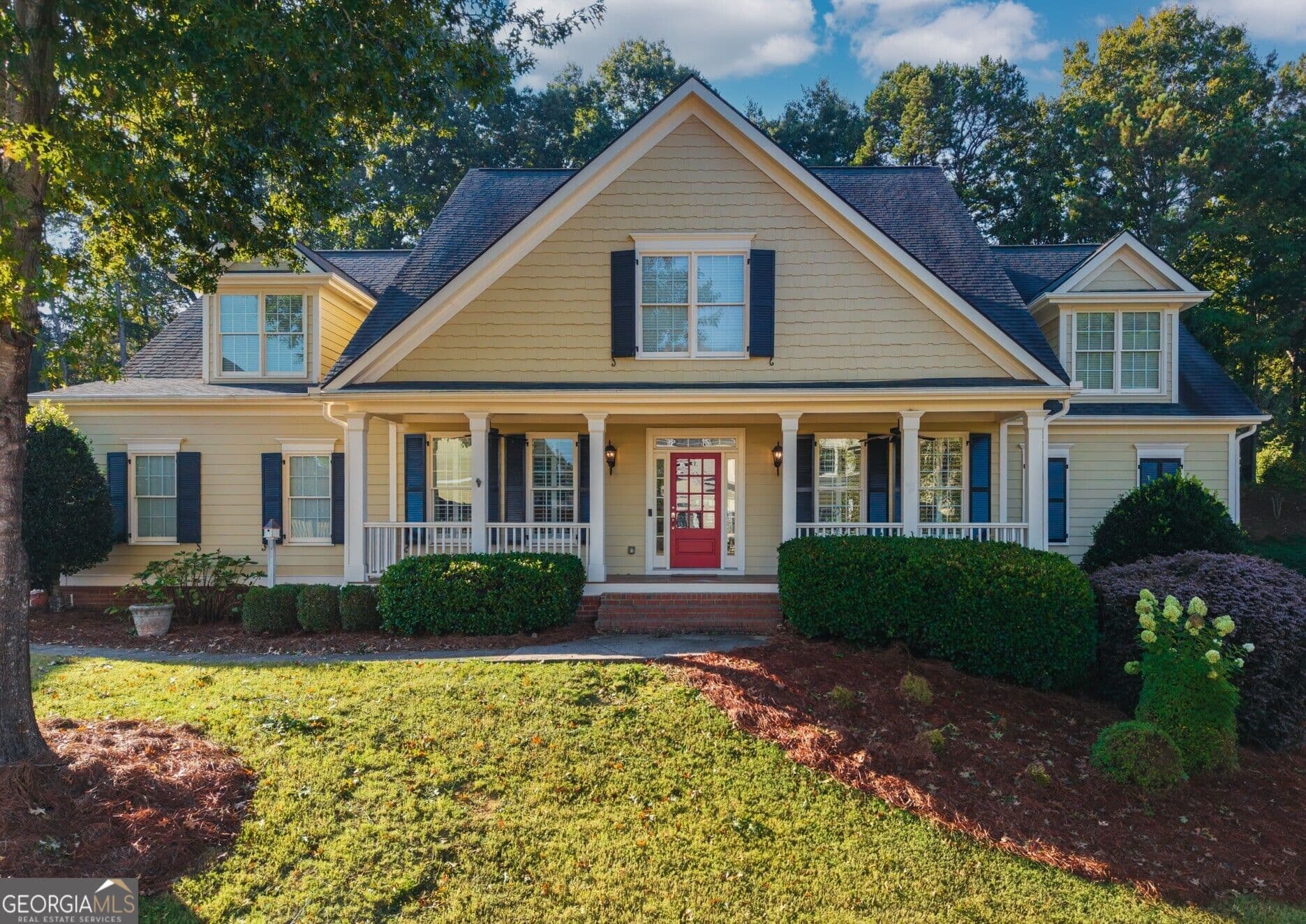 4 bedroom, 3.5 bathroom, 4,051 sq ft single family residence for sale at 319 River Green Avenue, Canton, GA 30114