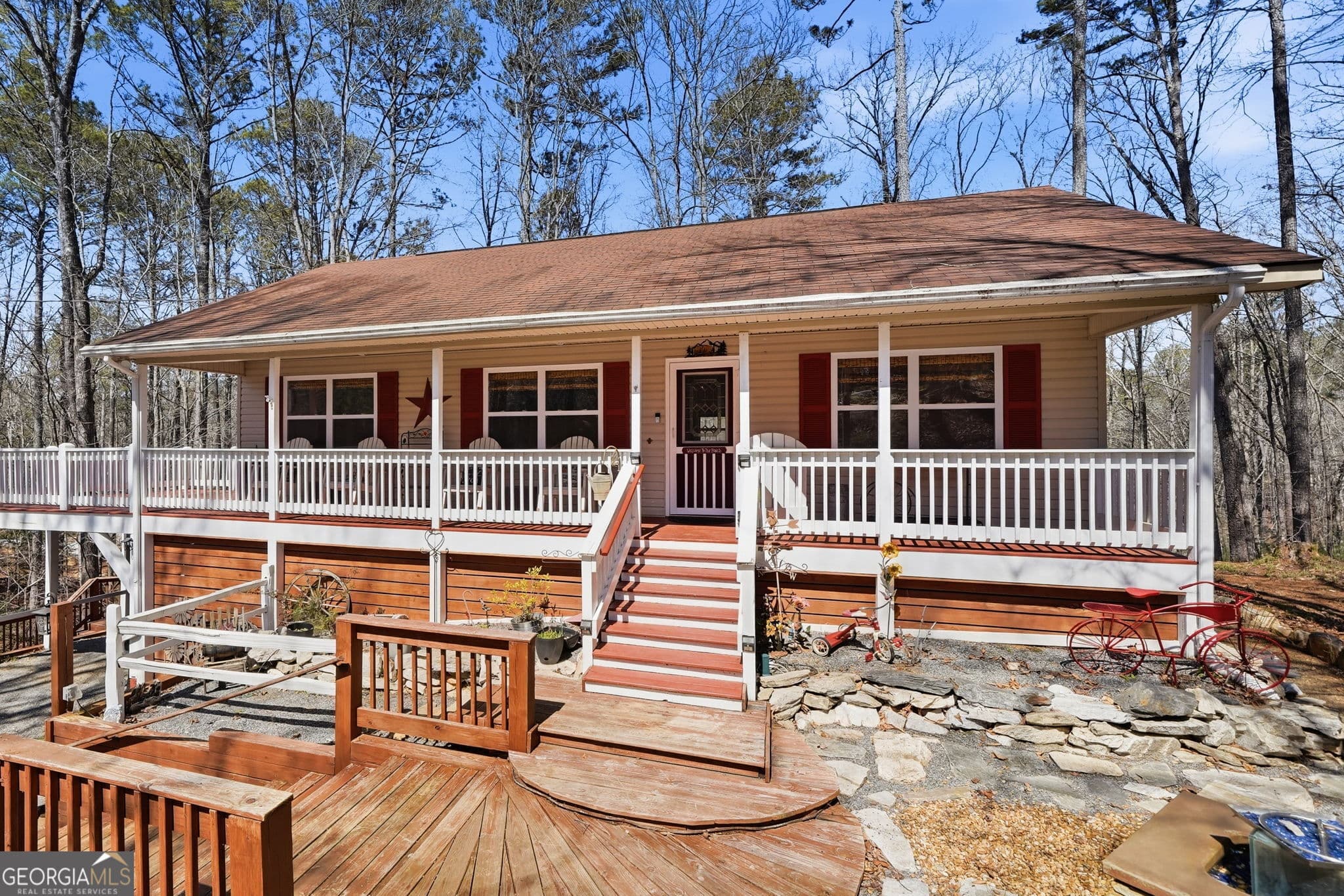 2 bedroom, 2 bathroom, 1,552 sq ft single family residence for sale at 508 Lemmon Lane, Ellijay, GA 30540 — photo 7