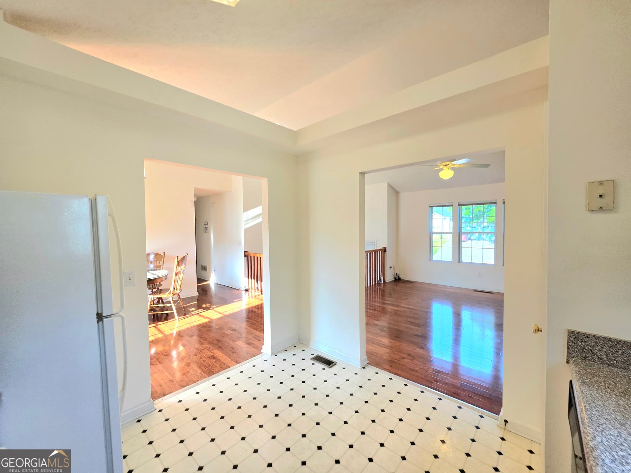 4 bedroom, 3 bathroom, 1,961 sq ft single family residence for sale at 1991 Sandlake Drive, Atlanta, GA 30331 — photo 5