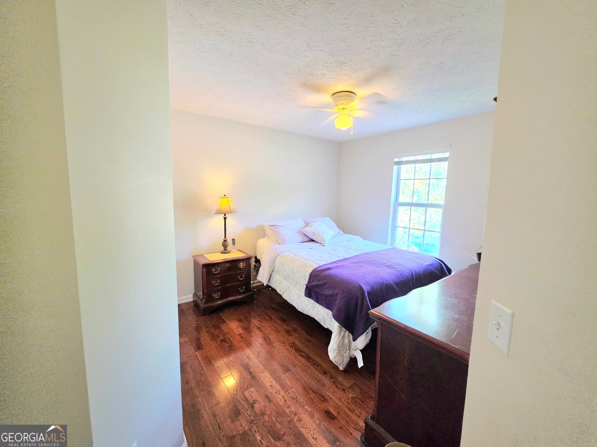 4 bedroom, 3 bathroom, 1,961 sq ft single family residence for sale at 1991 Sandlake Drive, Atlanta, GA 30331 — photo 8
